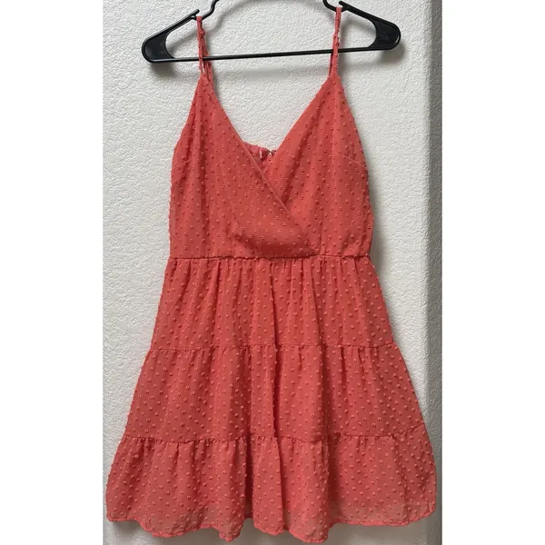 Francesca's Trixxi Womens Coral Swiss Dot Tired Mini Dress Spaghetti straps Sz M - Image 3