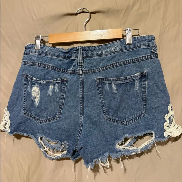 Free people shorts - Image 3