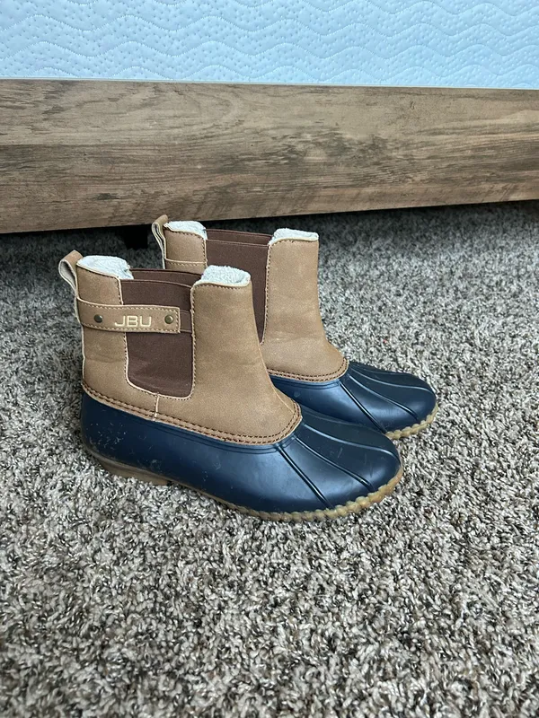 JBU Duck Women’s Boots - Image 4