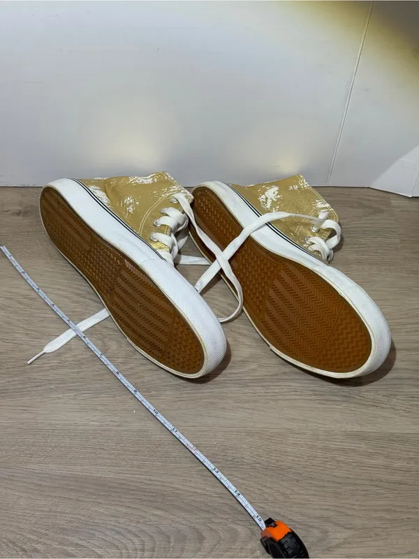Gold High-Top Canvas Sneakers with White Toe size 8 cute lace up casual fashion - Image 3