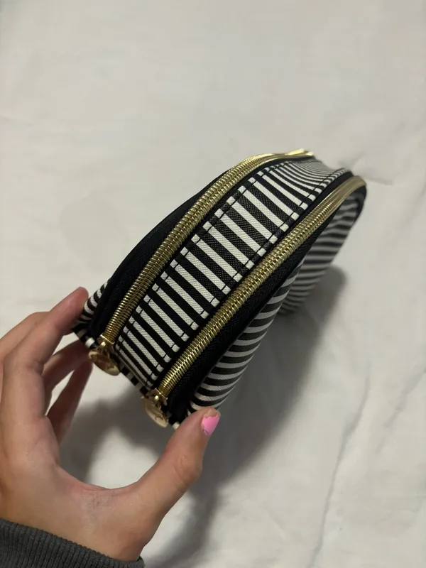 Boutique Cosmetic Bag - Image 4