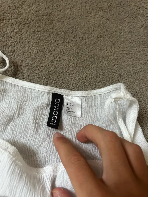 H&M cute white tank top - Image 4