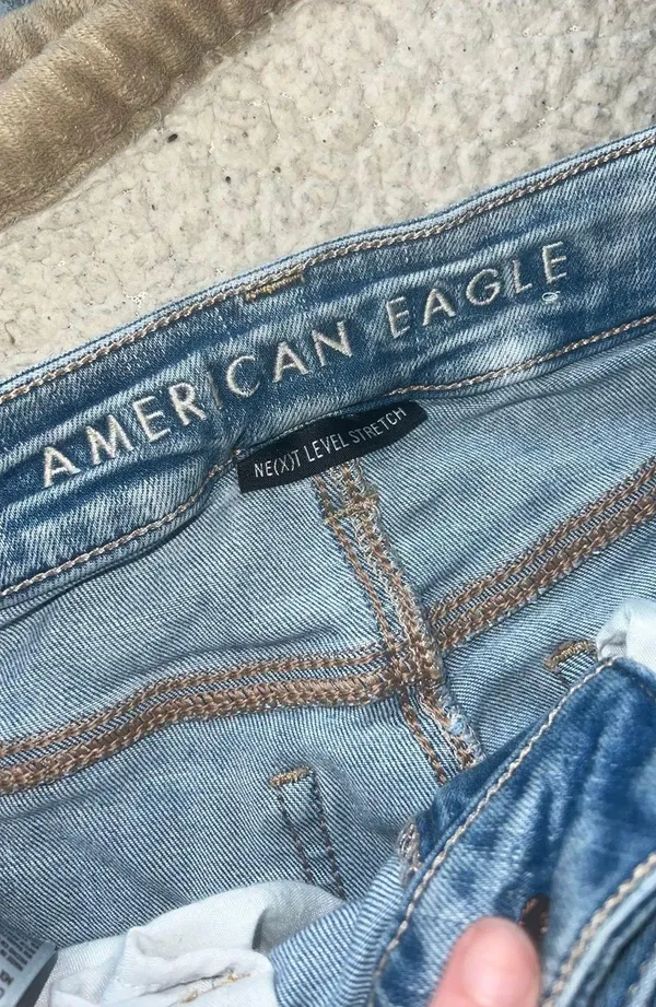 American Eagle Skinny Jeans - Image 5
