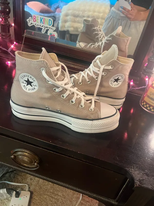 High-Top Converse Platform - Image 3