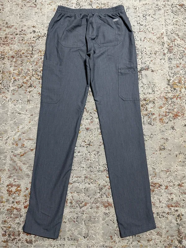 FIGS Yola Skinny/Cargo Scrub Pants Size XS Tall - Image 9