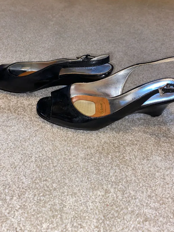 Etienne Aigner Peep Toe Slingback Heels Black 6.5 - Image 3
