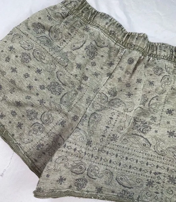 NEW Shorts Green Size M - Image 6