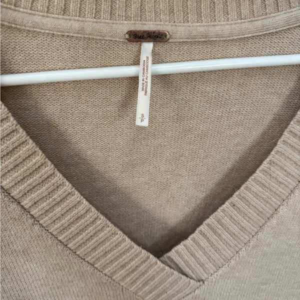 Free People Sweater - Image 2