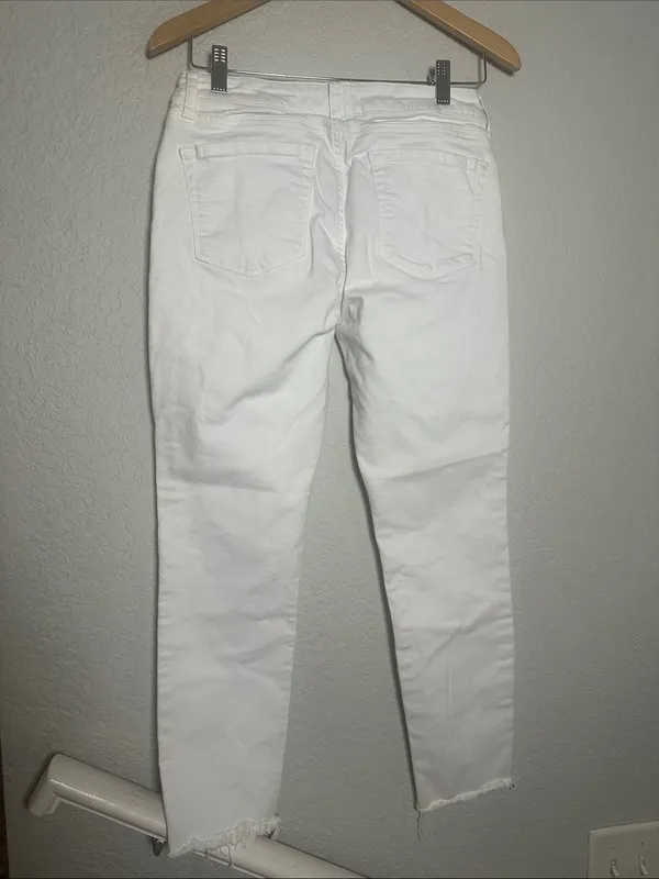 Lucky Brand Lolita Crop White Jeans Frayed Hem Size 6/28 - Image 5
