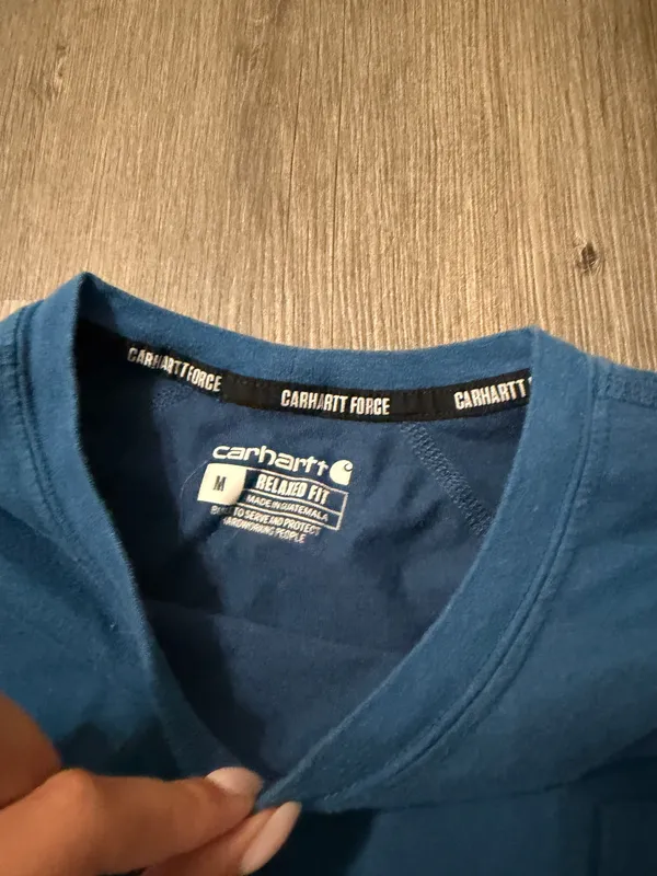 Carhartt blue pocket tee in size M - Image 4
