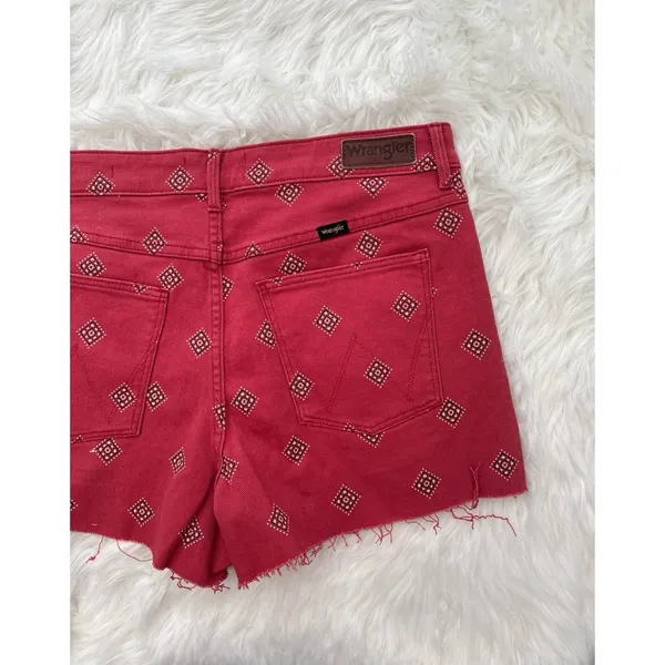 Wrangler Women's Mid Rise Vintage Denim Shorts Diamond Bay Size 10/30 - Image 8