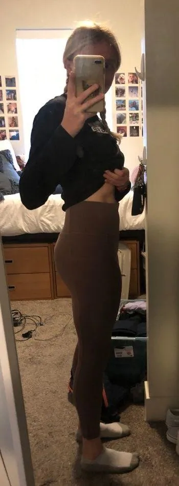 Athleta Leggings 7/8 - Image 3