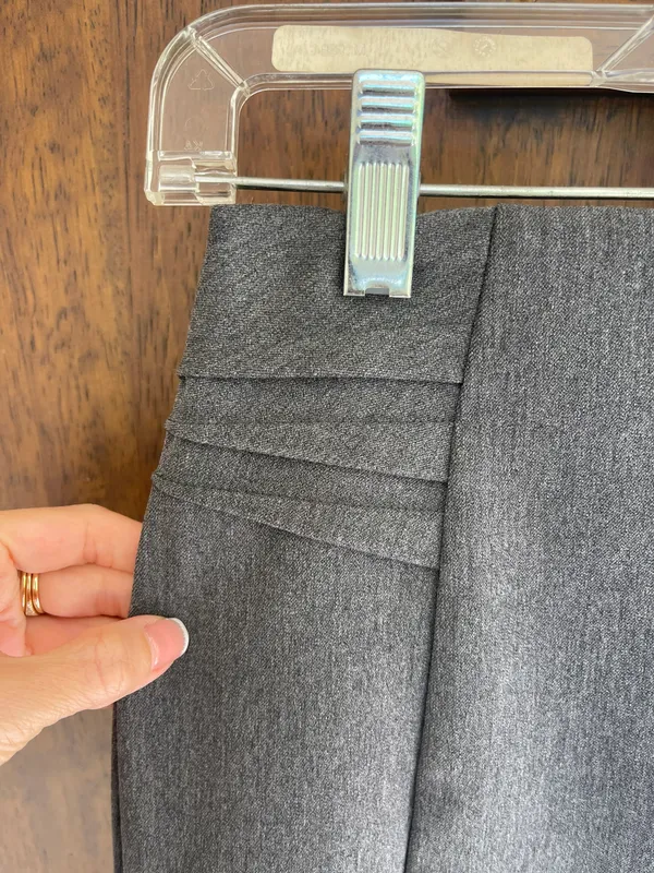 EXPRESS Gray Skirt Size 0 - Image 2
