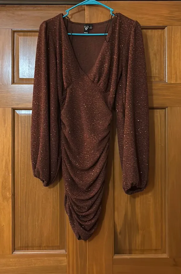 Windsor Brown Glitter Dress - Image 2