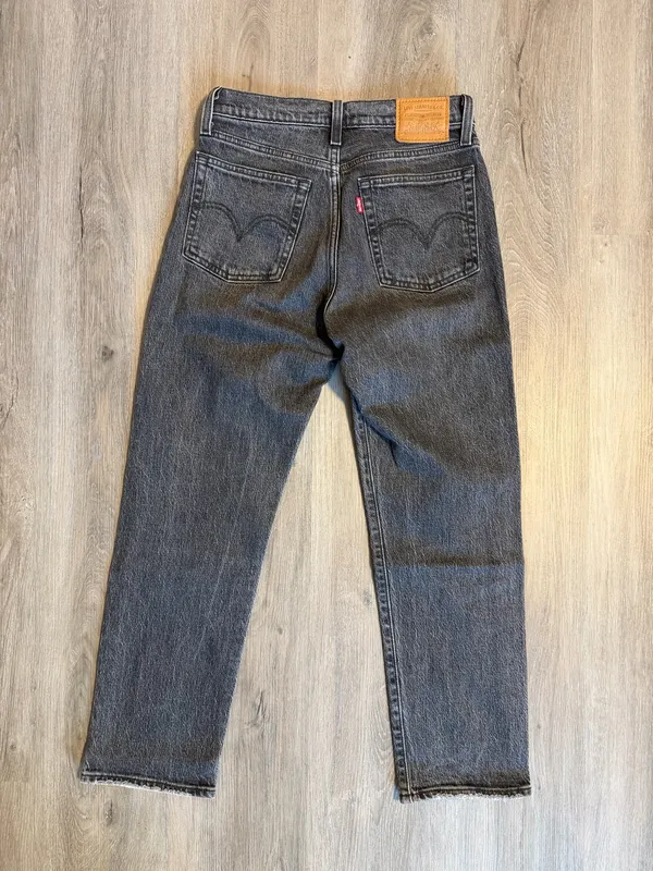 Levi’s Wedgie Straight Women’s Jeans - Image 2
