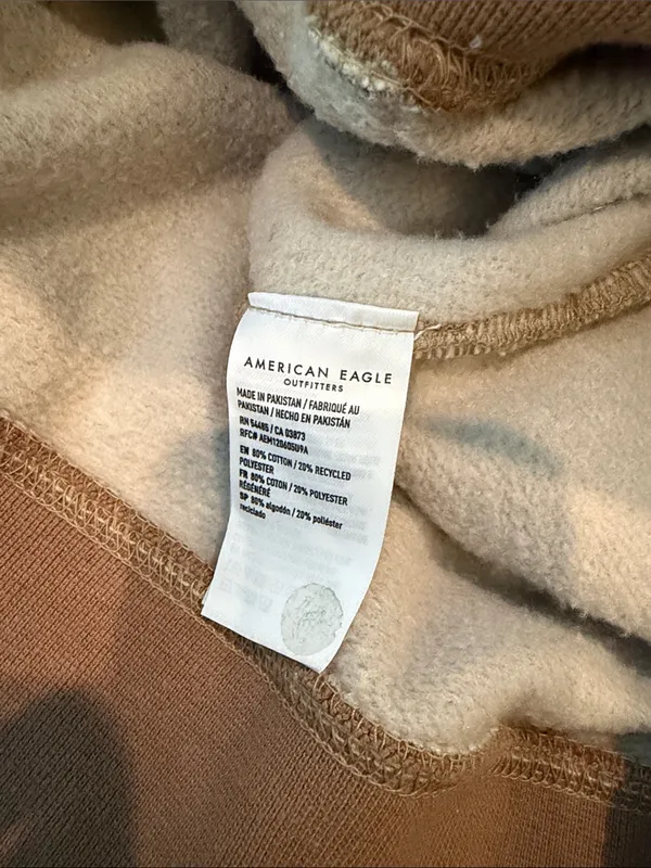 American Eagle Oversized Camo Hoodie 
Size Small - Image 6