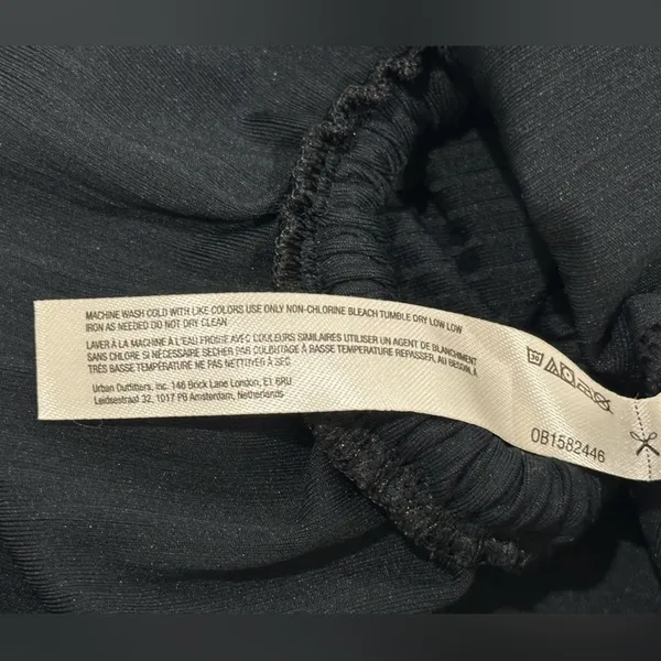 Free People Movement Hot Tip Layer Crop Top Long Sleeve Ruched Black Large Yoga - Image 11