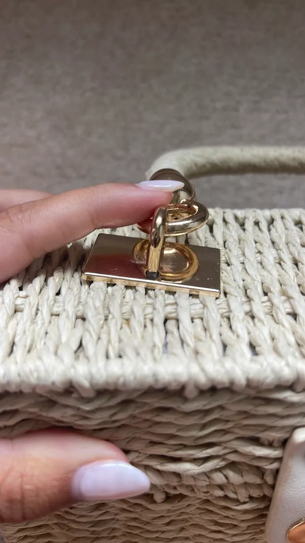 ZARA Woven Hand Bag - Image 5