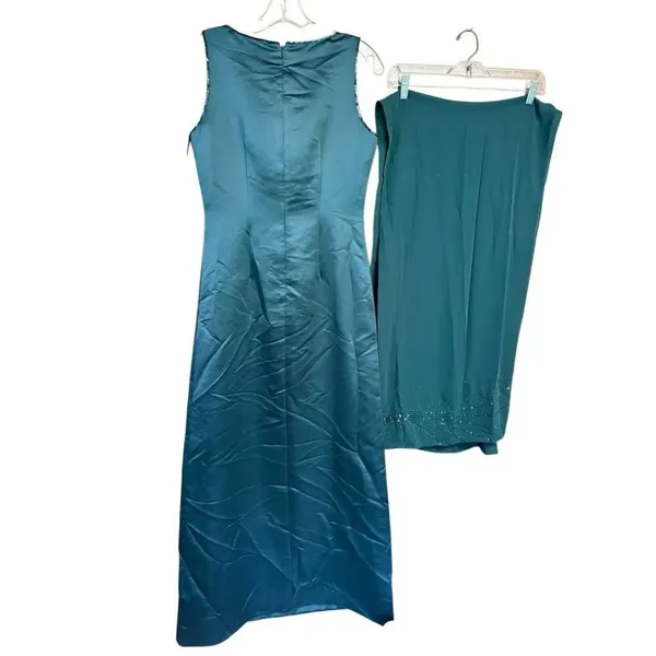 Vintage Miss Milan dark green, sleeveless Beaded evening gown Sz 6 NWT - Image 3
