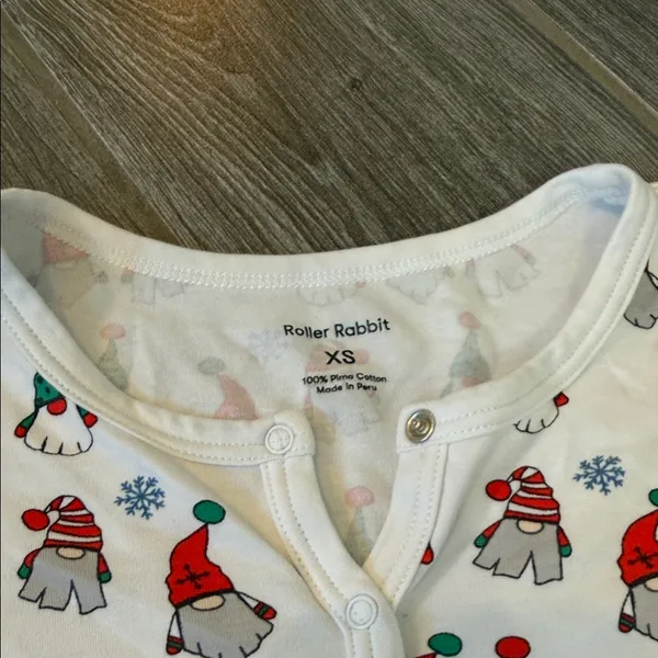 Roller Rabbit womens XS Pima cotton Festive gnome Pajama lounge Top - Image 2