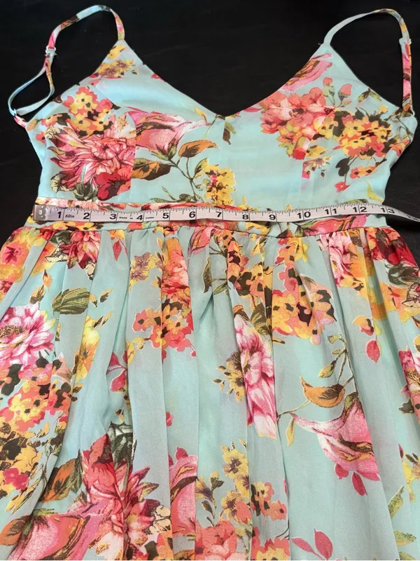 Miss Avenue Floral Adjustable Spaghetti Strap Backless Maxi Dress size Large - Image 12
