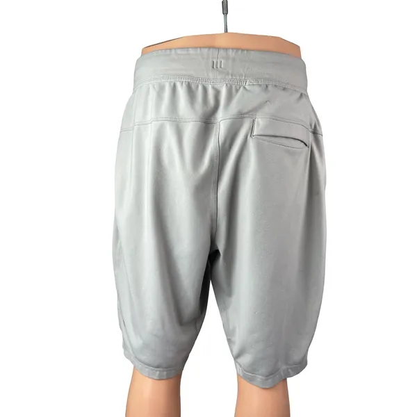 Lululemon Nulu Relaxed Yoga High Rise Yoga Track Athletic Activewear Shorts Sz M - Image 4