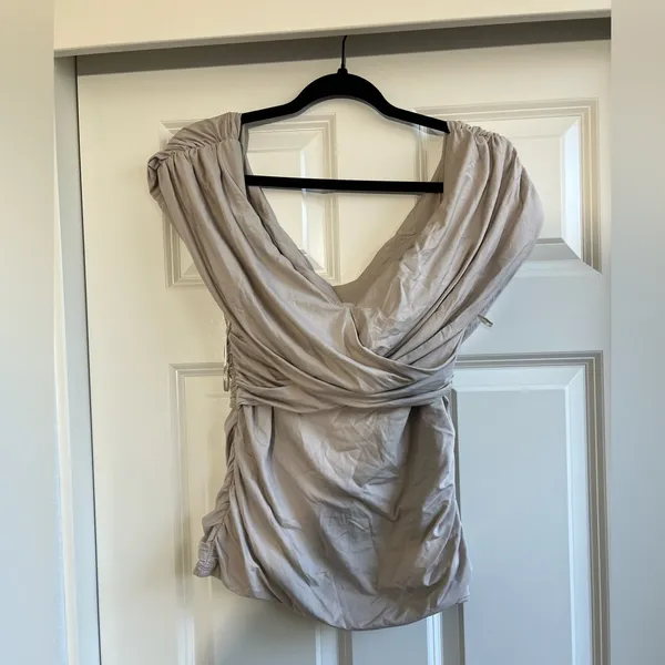 Abercrombie Off-The-Shoulder Ruched Wrap Top - Image 5