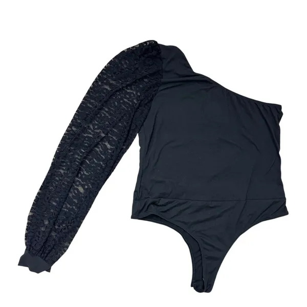 Elegant Black One-Shoulder Lace Sleeve Black Thong Bodysuit Medium Going Out Top - Image 4