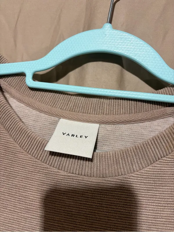 Varley crewneck sweater - Image 3