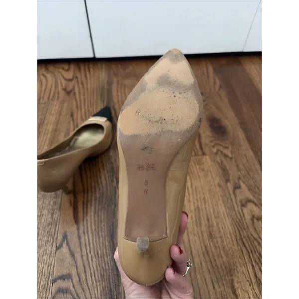 Coach Zan Patent Tapioca/Black Pointed Toe Pump Size 8B - Image 10