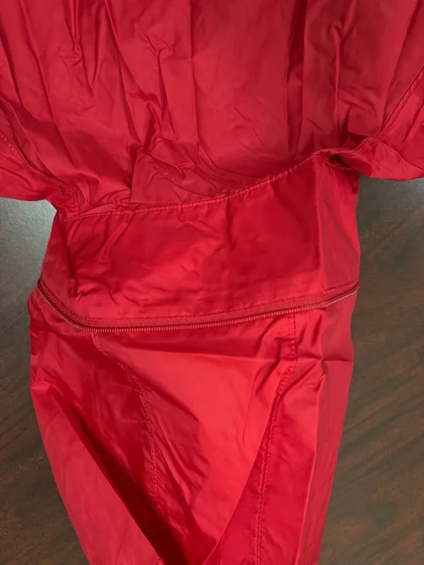 Columbia Women’s Red Lightweight Windbreaker Jacket Size Medium - Image 4