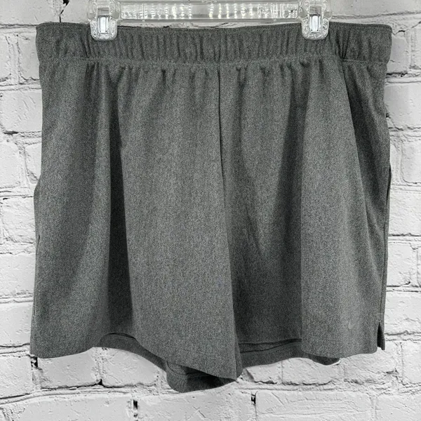 NWT Nike Shorts Women's XL Gray 5" Dri-FIT Training Loose DX6024-068 Athleisure - Image 2