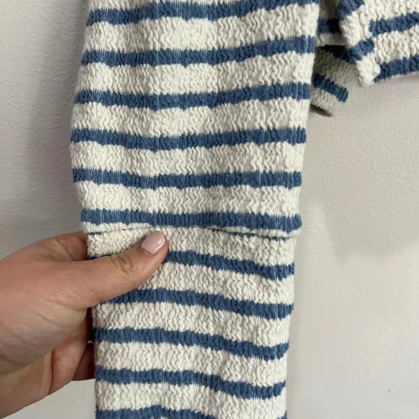 Altar’d State Raelynn V-Neck‎ Striped Sweater Top Cream Blue Sz XXL - Image 10
