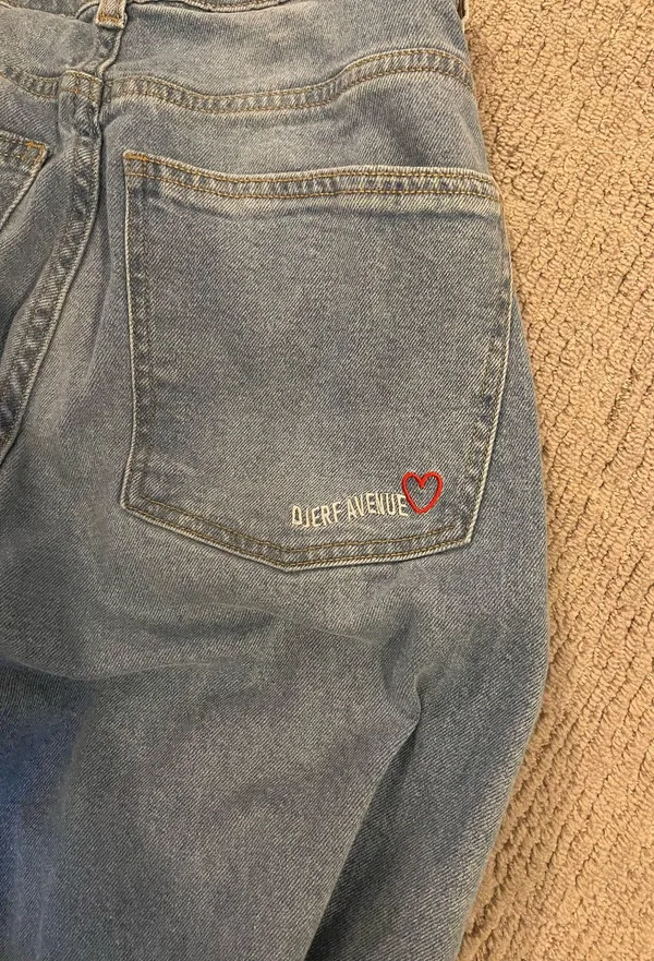 Djerf Avenue Jeans - Image 3