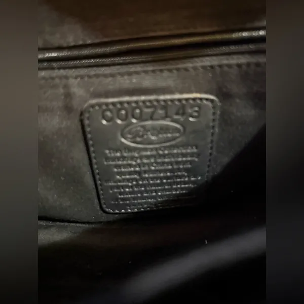 Authentic Brighton One World Black‎ sturdy purse - Image 6