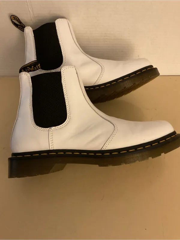 Dr. Martens women White Leather platform Chelsea Ankle Boots US 10 - Image 10