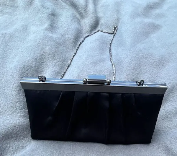 Black Satin Evening Clutch With Silver Chain Strap and Kiss Lock Frame - Image 3