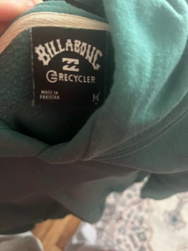 Green billabong hoodie - Image 3