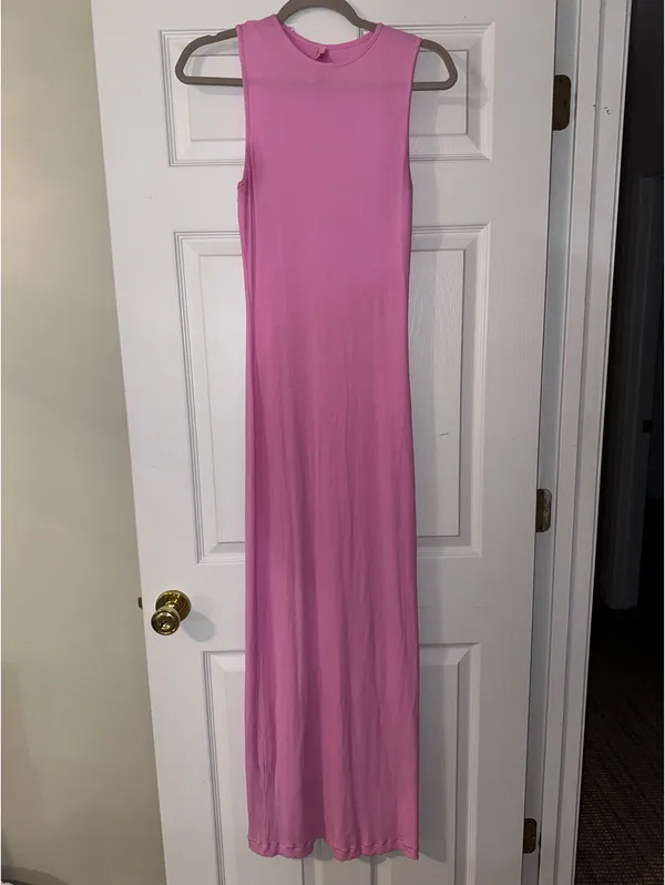 SKIMS Bubble Gum Pink ribbed Dress - Image 3