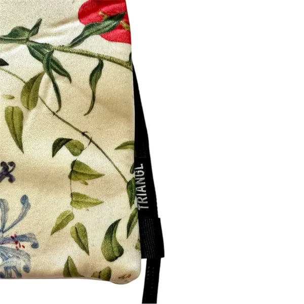 Triangl Paloma - Blu Floral Swim Drawstring Bag - Image 3