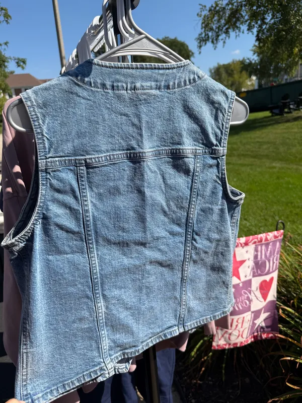 Jean Vest - Image 2