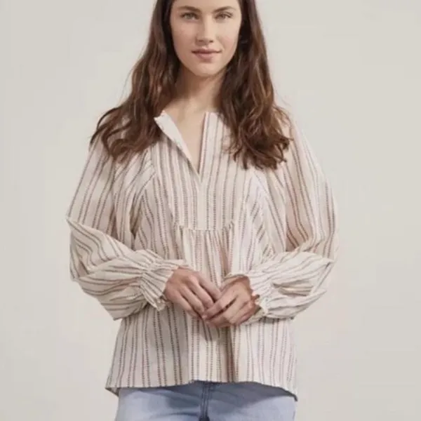 Elizabeth and James Blouse Womens Small‎ Ivory Burgundy Pintuck Peasant Top Boho - Image 2