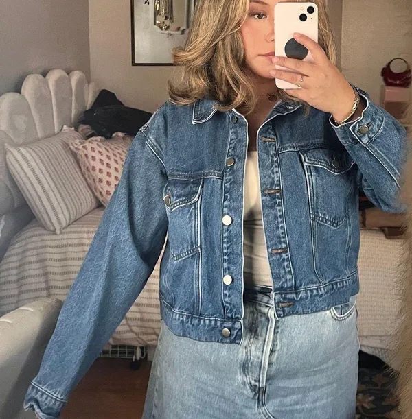 JustFab Blue Denim Jacket cropped style fit and oversized western vintage style jean jacket - Image 3