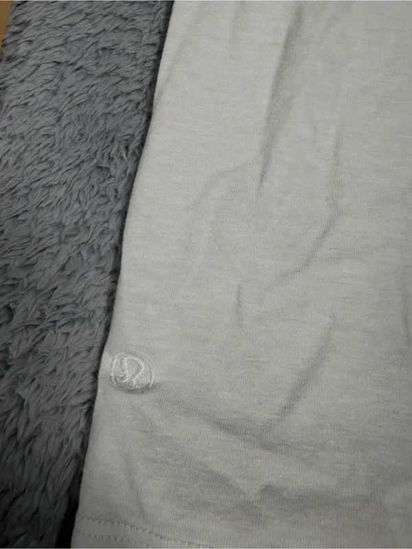 Lululemon White Sleeveless Tank Top workout - Image 10