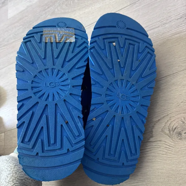 UGG Disco Cross Slide Royal Blue Sheepskin Platform Slingback Slide Sandals 9 - Image 9