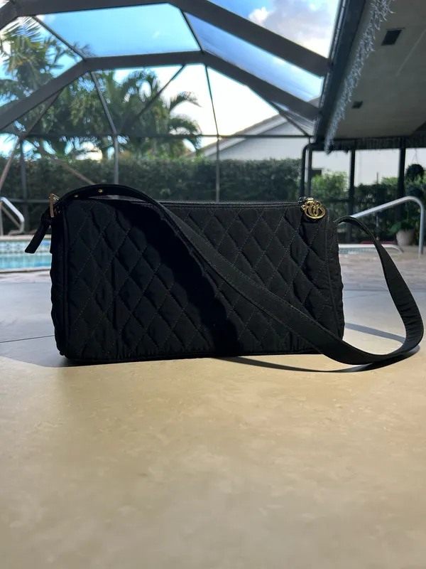 Vera Bradley Black Shoulder Bag - Image 3