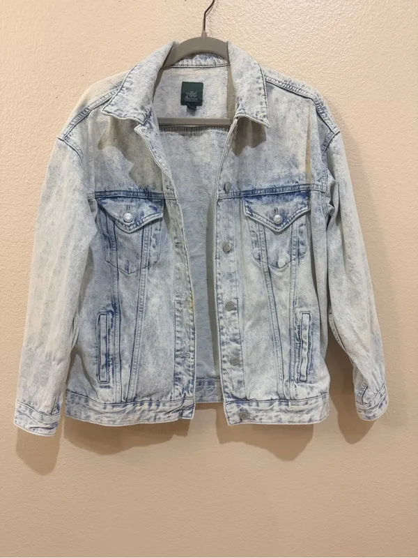 Wild Fable XS Acid Wash Denim Trucker Jacket Light Blue Oversized - Image 2
