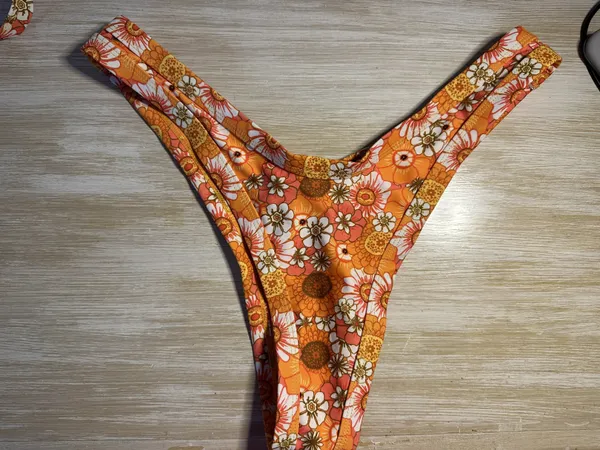 Bikini Set - Image 2