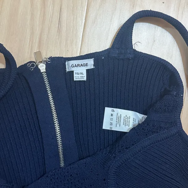 NEW Garage navy blue crochet corset knit crop top Size XL - Image 5