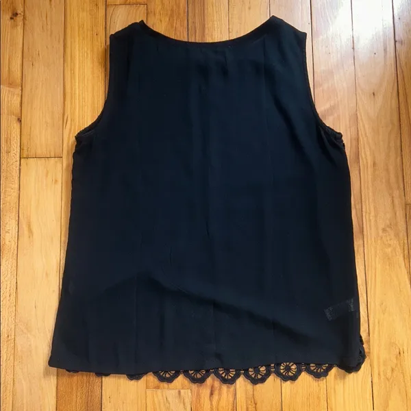 Loft Sleeveless Eyelet/Lace Blouse - Image 2